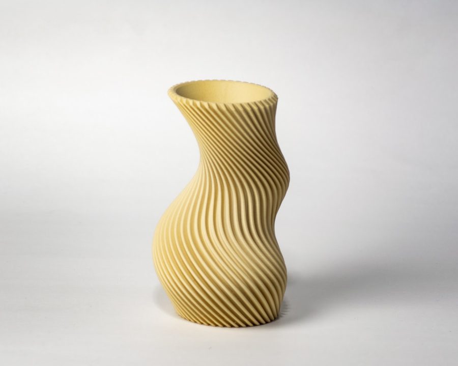 Vase ondulé jaune spiral