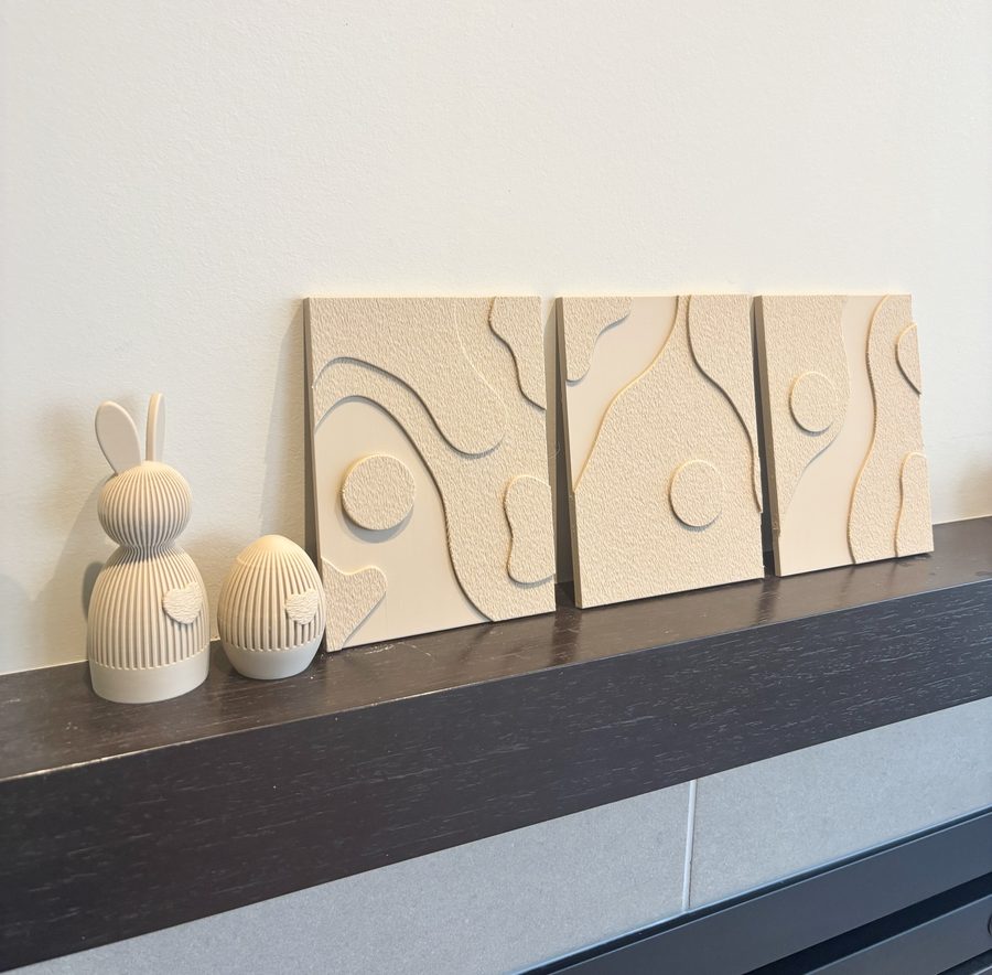 Figurines et panneaux déco