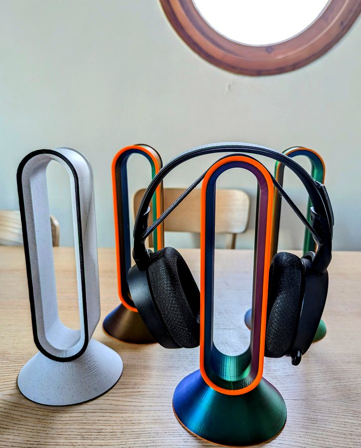 Stands casques gaming multicolore