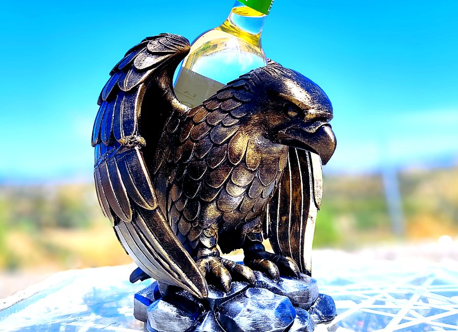 Porte-bouteille aigle bronze imprimé 3D